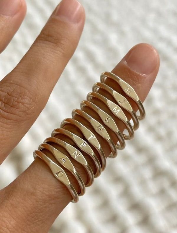 Minimal Initial Letter Ring | Alphabetica Rings